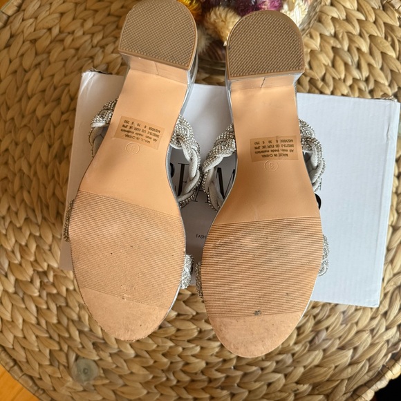 Dream Pairs Women's Silver Sandals - Picture 3 of 5